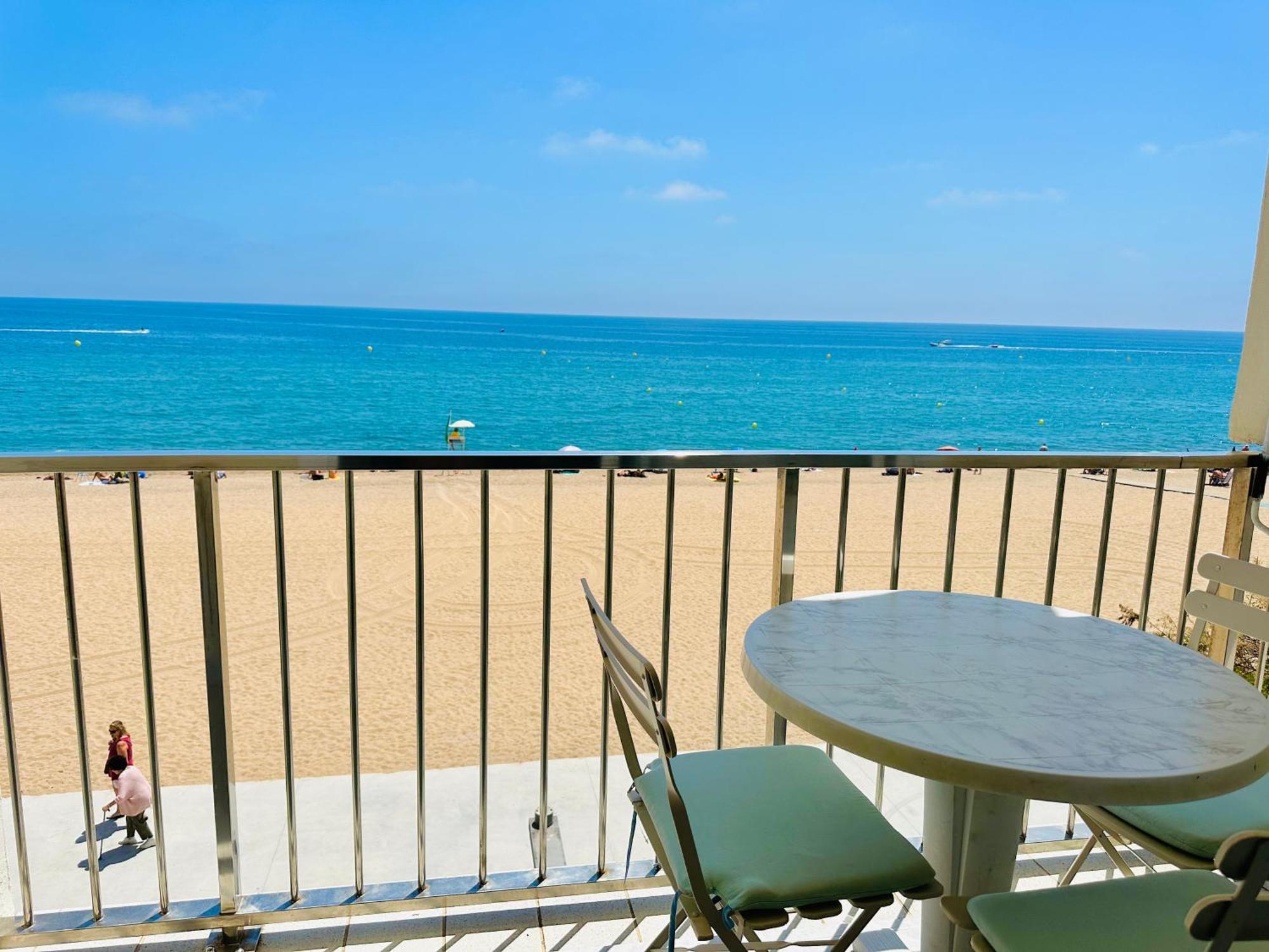 Investingspain Studio Beach Paradise Front Sea Views Swimming Pool Кастел Пладжа де Аро Екстериор снимка